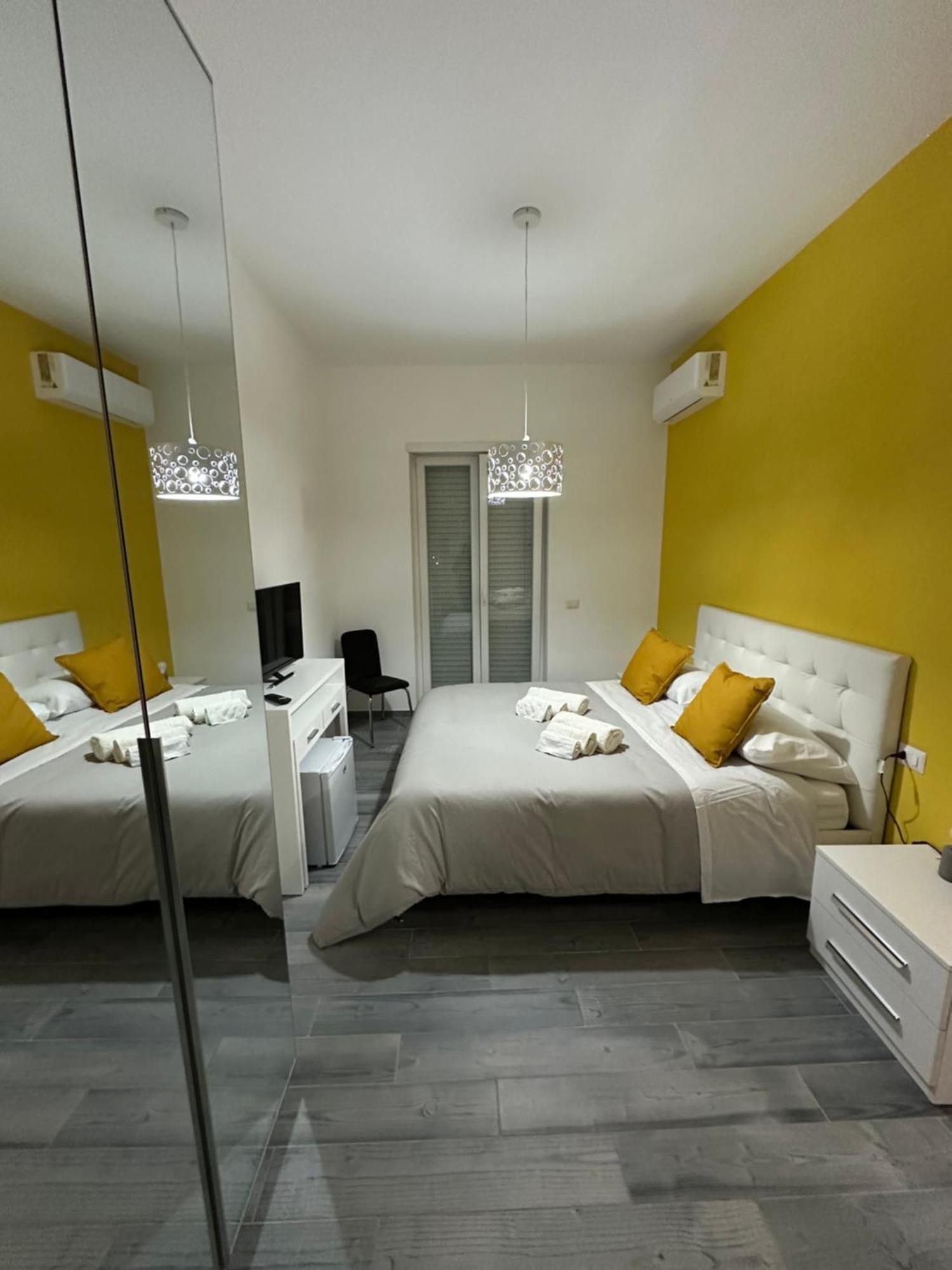 La Parthenope Suites بورتيشي المظهر الخارجي الصورة